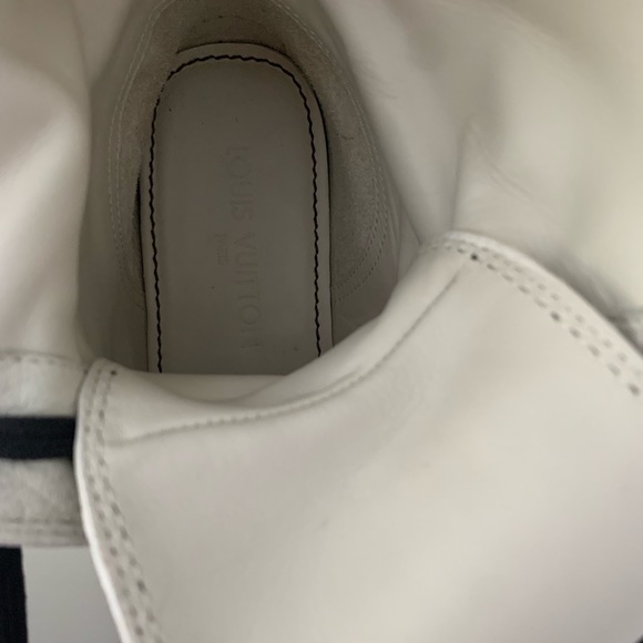 Louis Vuitton Knees Boots. - Picture 11 of 15